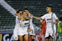 Central Córdoba goleó a Aldosivi 3-0 y sacó una amplia ventaja en la lucha por la permanencia