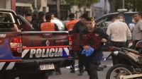 En plena Belgrano, automovilista chocó a un Policía Federal, lo dejó herido y huyó