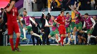 Australia venció a Dinamarca y clasificó a octavos de final del Mundial