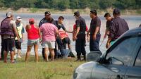 Tragedia en el dique: se dio vuelta una lancha, rescataron a 4 personas y una murió