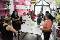 Un Pelito de Esperanza, el taller que realiza pelucas oncológicas: “El cáncer no es una mala palabra”
