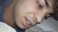 Un adolescente filmó sus “últimos momentos”, atrapado bajo los escombros de su casa