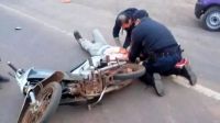Policía derrapó en Viamonte y Garibaldi y debió ser hospitalizado