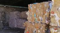 Horrenda muerte: operario cayó a una prensa en una recicladora y murió compactado