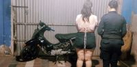 Pareja de novios salió a robar en una moto sustraída: Fueron apresados 