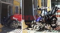 Subió a la vereda en Av. Belgrano, arrolló a un hombre y una moto, y se incrustó en negocio