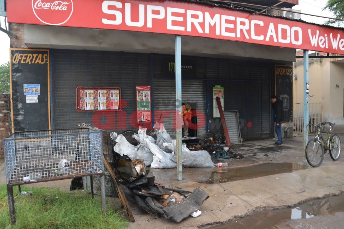 Incendio en un supermercado chino