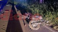 Conmoción en Santiago: motociclista murió en el acto al chocar con una camioneta