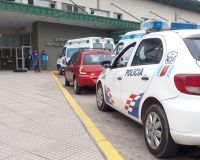 Intentó robar en una casa, quedó enganchado en la reja y fue linchado